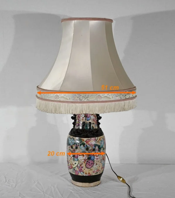 CHINESISCHE PORZELLANLAMPE