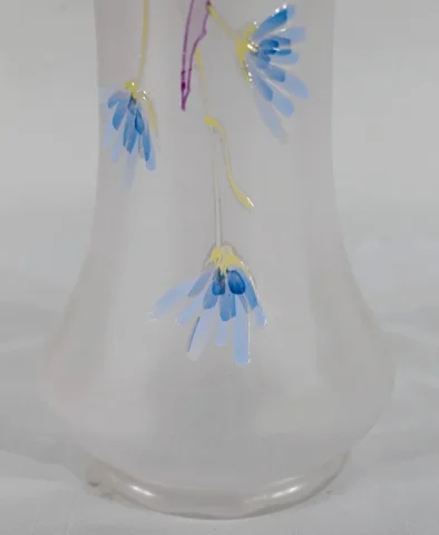 ガラスの花瓶