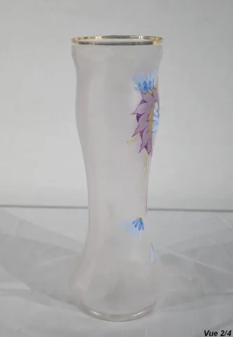ガラスの花瓶