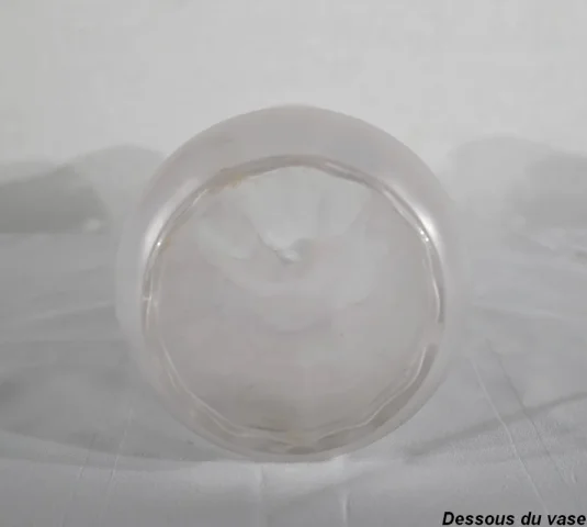 ガラスの花瓶