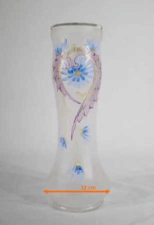 Vase en Verre Fin – 1920