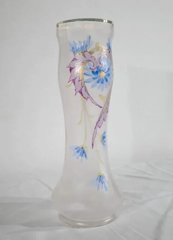 ガラスの花瓶