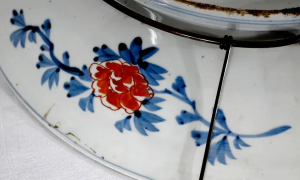 Important Plat en Porcelaine de Chine – Fin XIXe