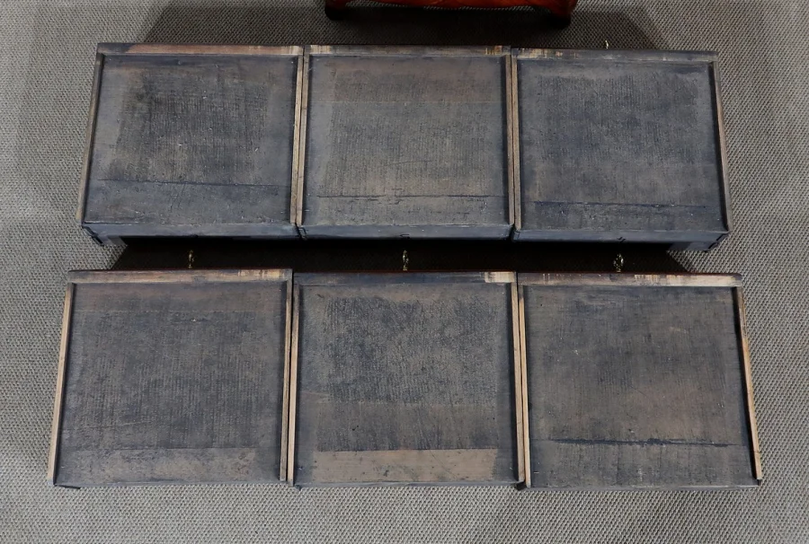 NAPOLEON III PERIOD CHEST OF DRAWERS