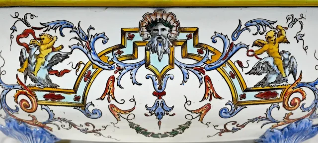 Jardinière en Faïence de Gien, style Renaissance – Début XXe