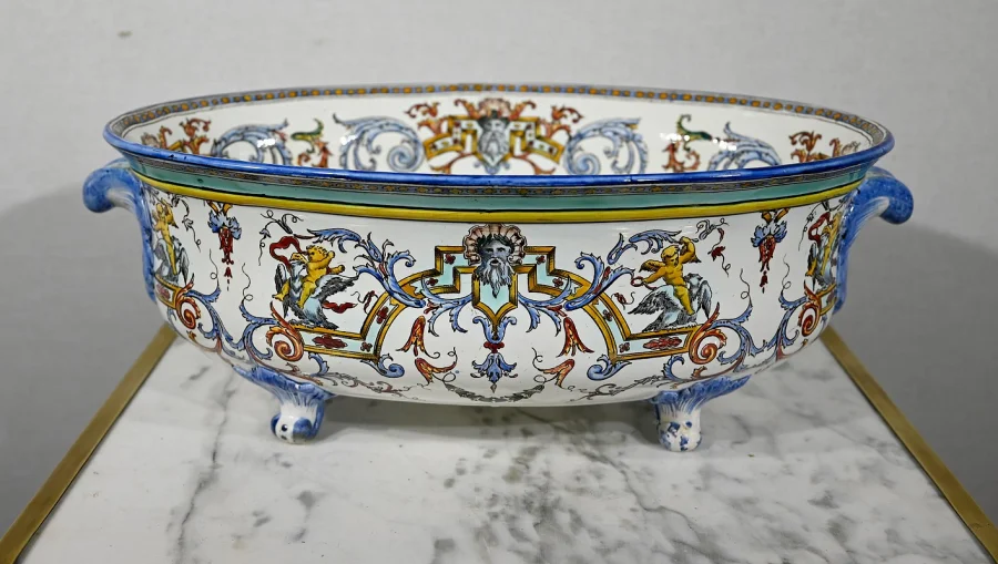 Jardinière en Faïence de Gien, style Renaissance – Début XXe