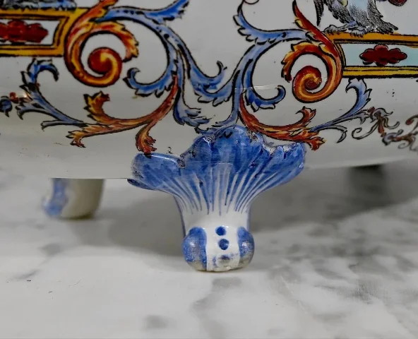 Jardinière en Faïence de Gien, style Renaissance – Début XXe