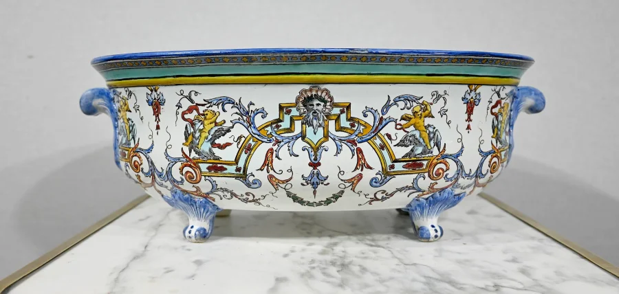 Jardinière en Faïence de Gien, style Renaissance – Début XXe