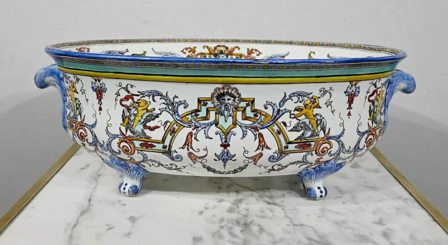 Jardinière en Faïence de Gien, style Renaissance – Début XXe