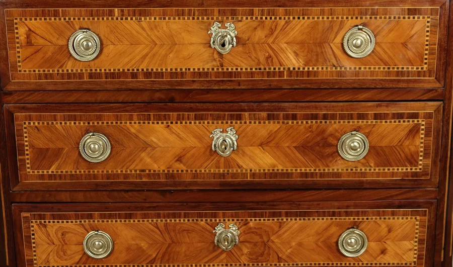 KOMMODE AUS DER ZEIT LOUIS XVI