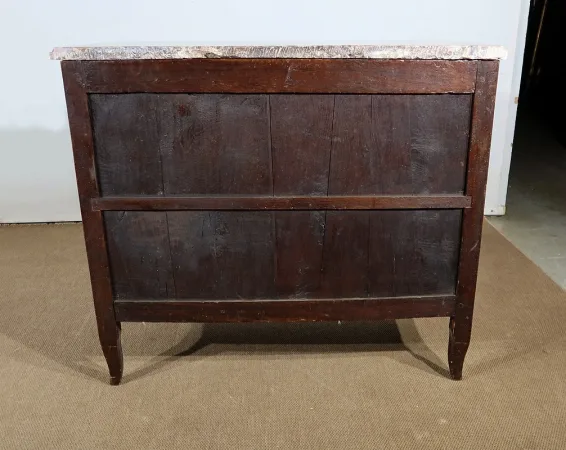 Petite Commode en Marqueterie de Bois Précieux, estampillée C-M. Magnien, époque Louis XVI – XVIIIe