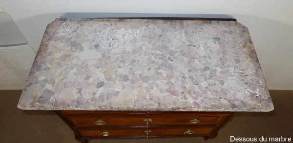 Petite Commode en Marqueterie de Bois Précieux, estampillée C-M. Magnien, époque Louis XVI – XVIIIe