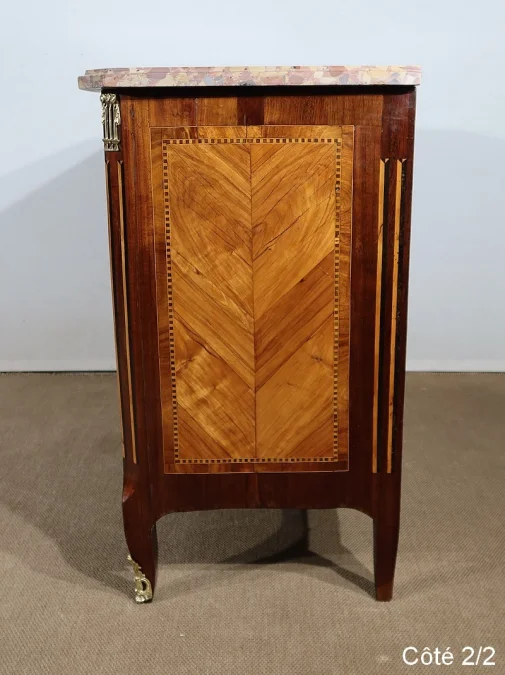 KOMMODE AUS DER ZEIT LOUIS XVI