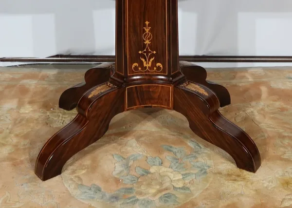 Guéridon Ovale en Palissandre, époque Charles X – Début XIXe