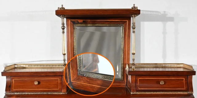 Petit Bureau de Dame en Placage de Palissandre, style Louis XV – 2ème partie du XIXe