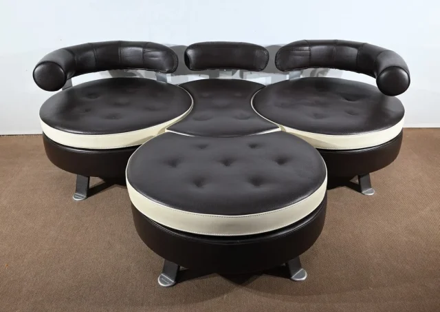 SETTEE BY MARIO SPINELLI FOR FORMENTI