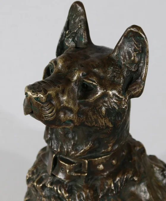 BRONZE-HUND signiert TF CARTIER