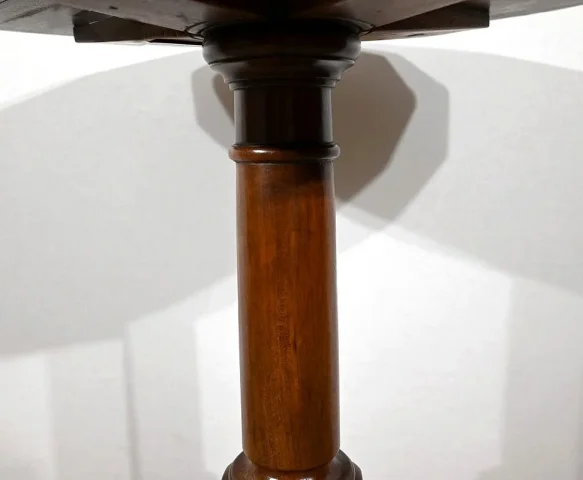 FRANSE RESTAURATIE PERIODE TAFEL