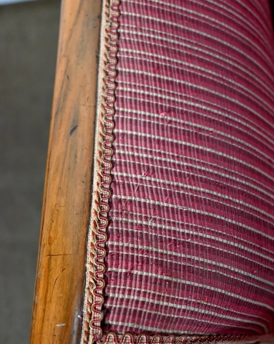 FRENCH RESTAURATION STYLE SETTEE
