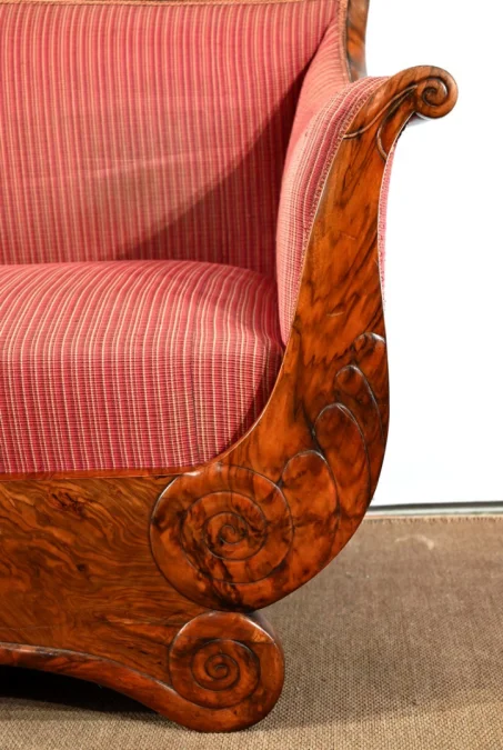 FRENCH RESTAURATION STYLE SETTEE