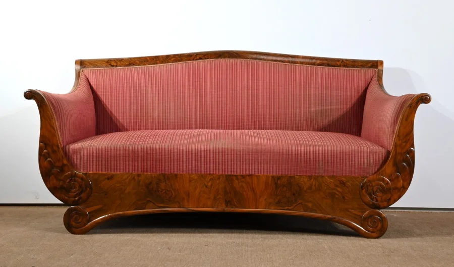 FRENCH RESTAURATION STYLE SETTEE