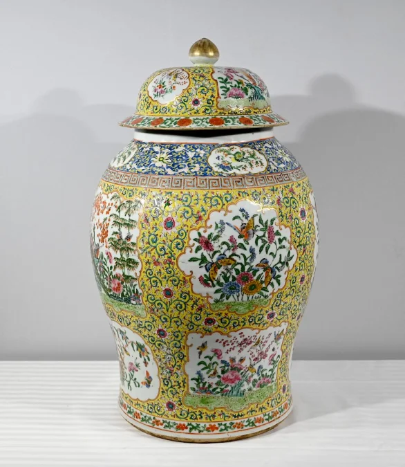 Importante Potiche en Porcelaine, Canton – Fin XIXe
