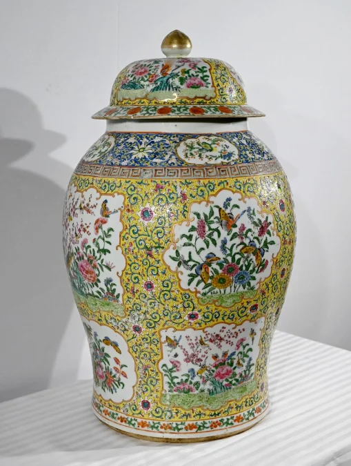 Importante Potiche en Porcelaine, Canton – Fin XIXe