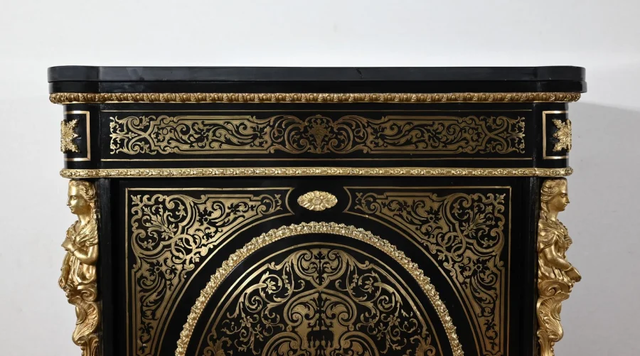 Meuble d’Appui en Poirier Noirci, époque Napoléon III – Milieu XIXe