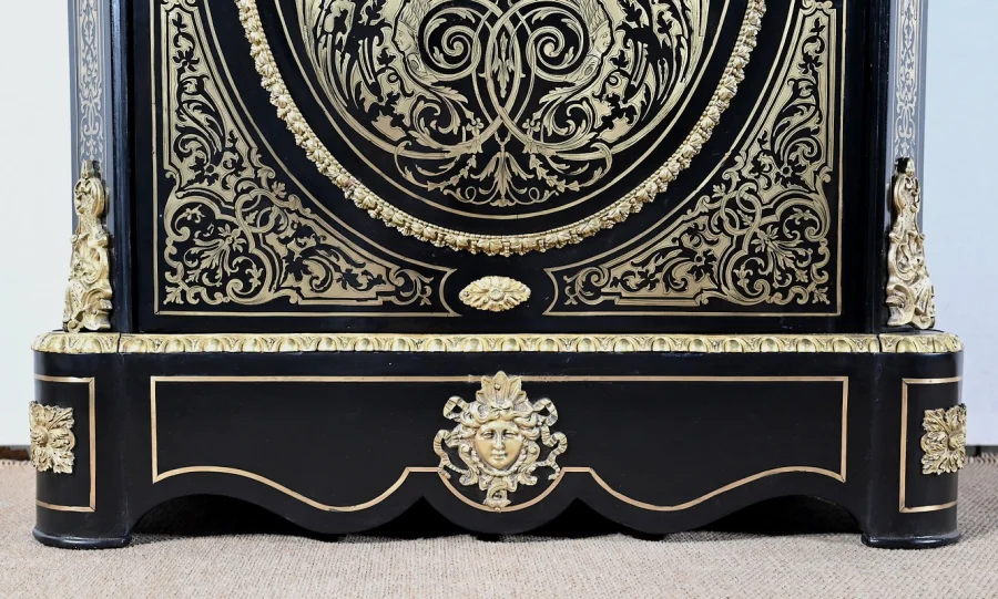 Meuble d’Appui en Poirier Noirci, époque Napoléon III – Milieu XIXe