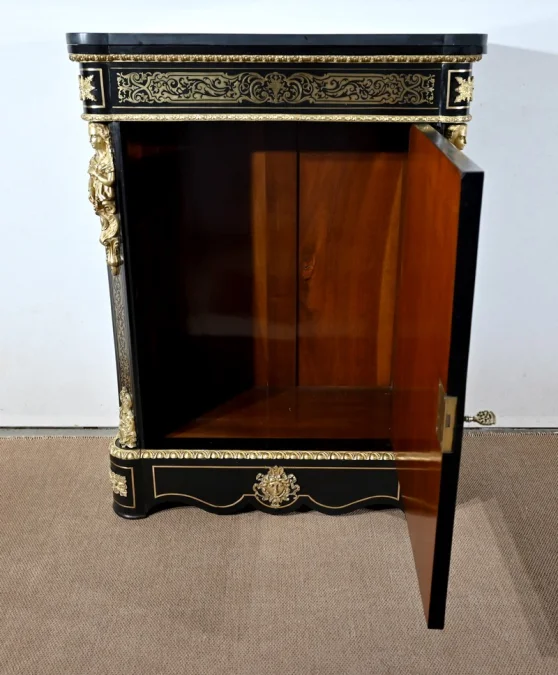 Meuble d’Appui en Poirier Noirci, époque Napoléon III – Milieu XIXe