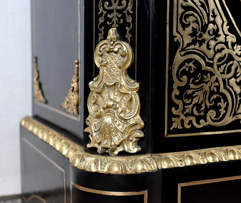 Meuble d’Appui en Poirier Noirci, époque Napoléon III – Milieu XIXe