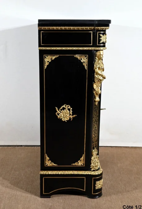 Meuble d’Appui en Poirier Noirci, époque Napoléon III – Milieu XIXe