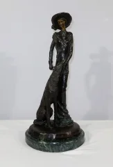 BRONZE STATUETTE after D. CHIPARUS
