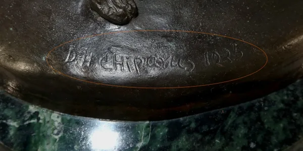 BRONZE STATUETTE after D. CHIPARUS