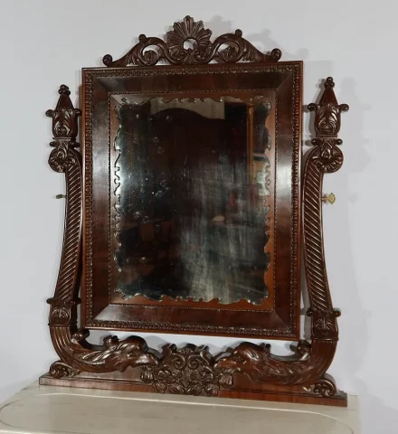 FRANSE RESTAURATIEPERIODE KAPTAFEL