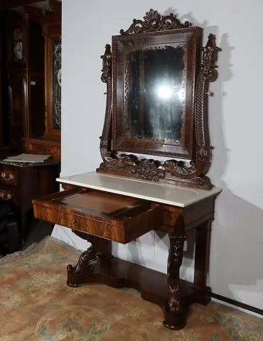 FRANSE RESTAURATIEPERIODE KAPTAFEL