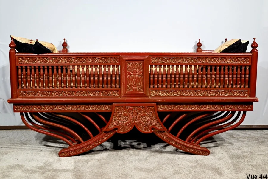 CHINESISCHER WURF