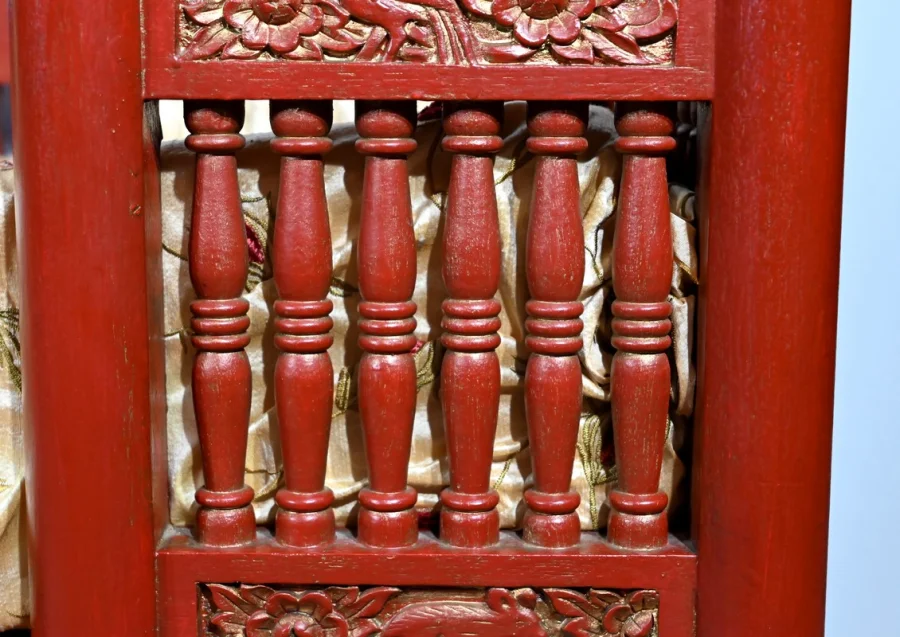 CHINESISCHER WURF