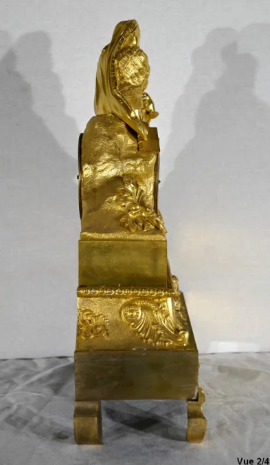 VERGULD BRONS KLOK