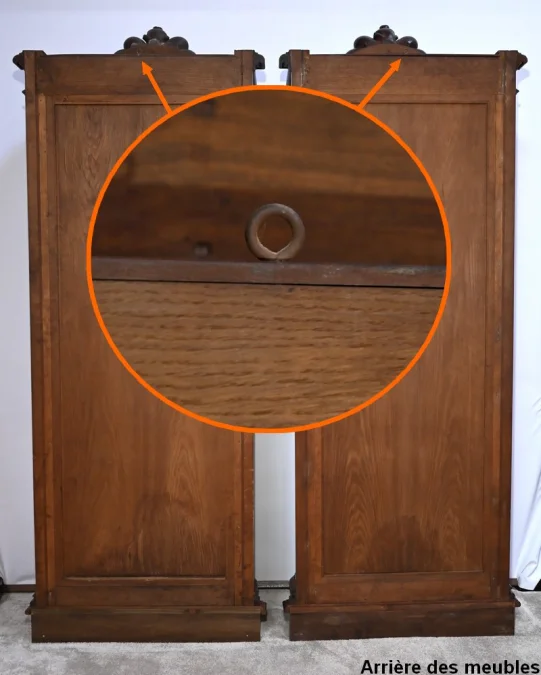 Vitrine im NAPOLEON III-STIL