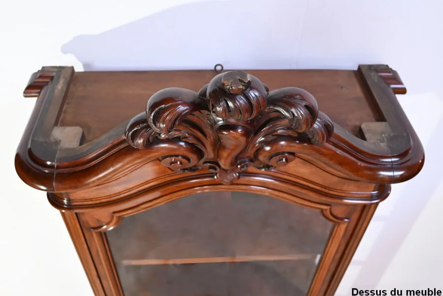 Vitrine im NAPOLEON III-STIL