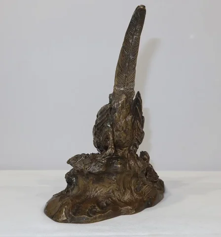 Bronze « Faisane et ses petits » signé Vilavan -  Début XXe