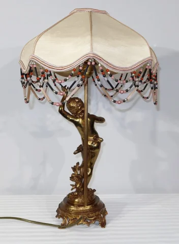 SPELTER LAMP WITH  CHERUB FLUTIST