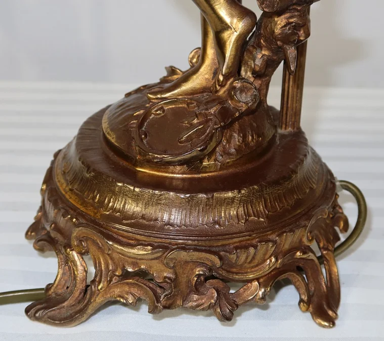 SPELTER LAMP WITH  CHERUB FLUTIST