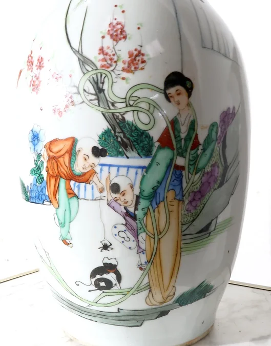 CHINESISCHE VASE