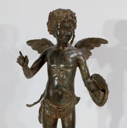 BRONZE-AMOR