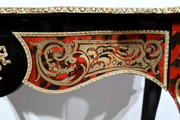 Table d’Apparat Violonée en Poirier Noirci, style Boulle, époque Napoléon III – Milieu XIXe