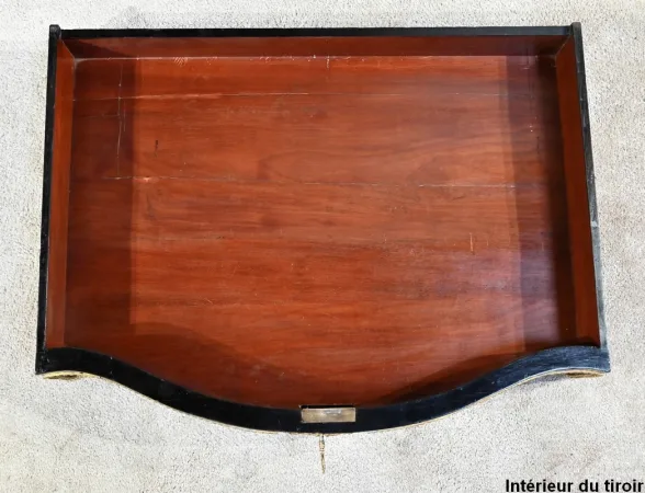 Table d’Apparat Violonée en Poirier Noirci, style Boulle, époque Napoléon III – Milieu XIXe
