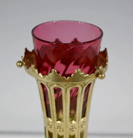 Paire de Vases Rythons en Bronze – 1ère partie XIXe