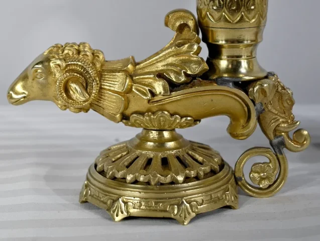 Paire de Vases Rythons en Bronze – 1ère partie XIXe